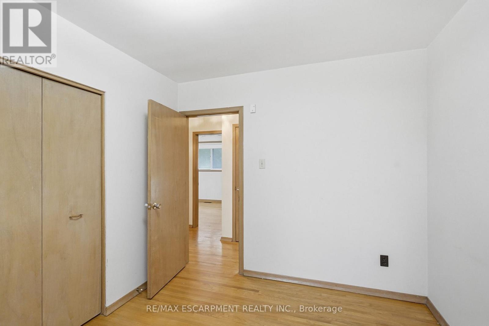 44 Mcdonald Court Property Photo 16