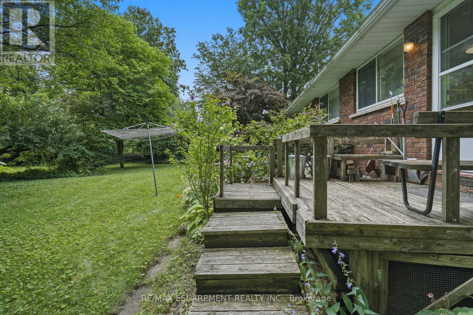 44 Mcdonald Court Property Photo 23