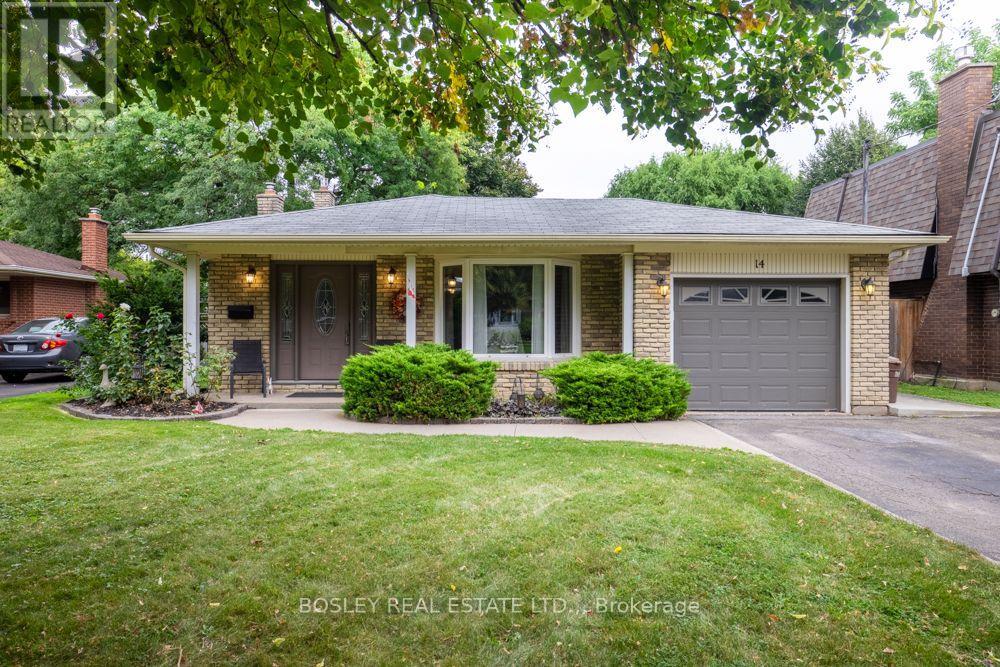 14 AMEER DRIVE Property Photo 1