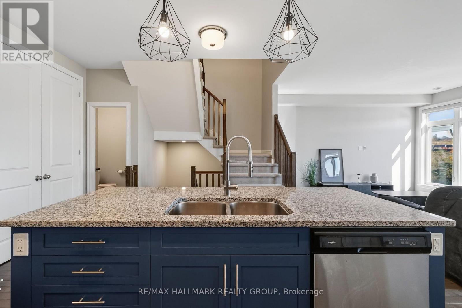 794 Cap Diamant Way Property Photo 16