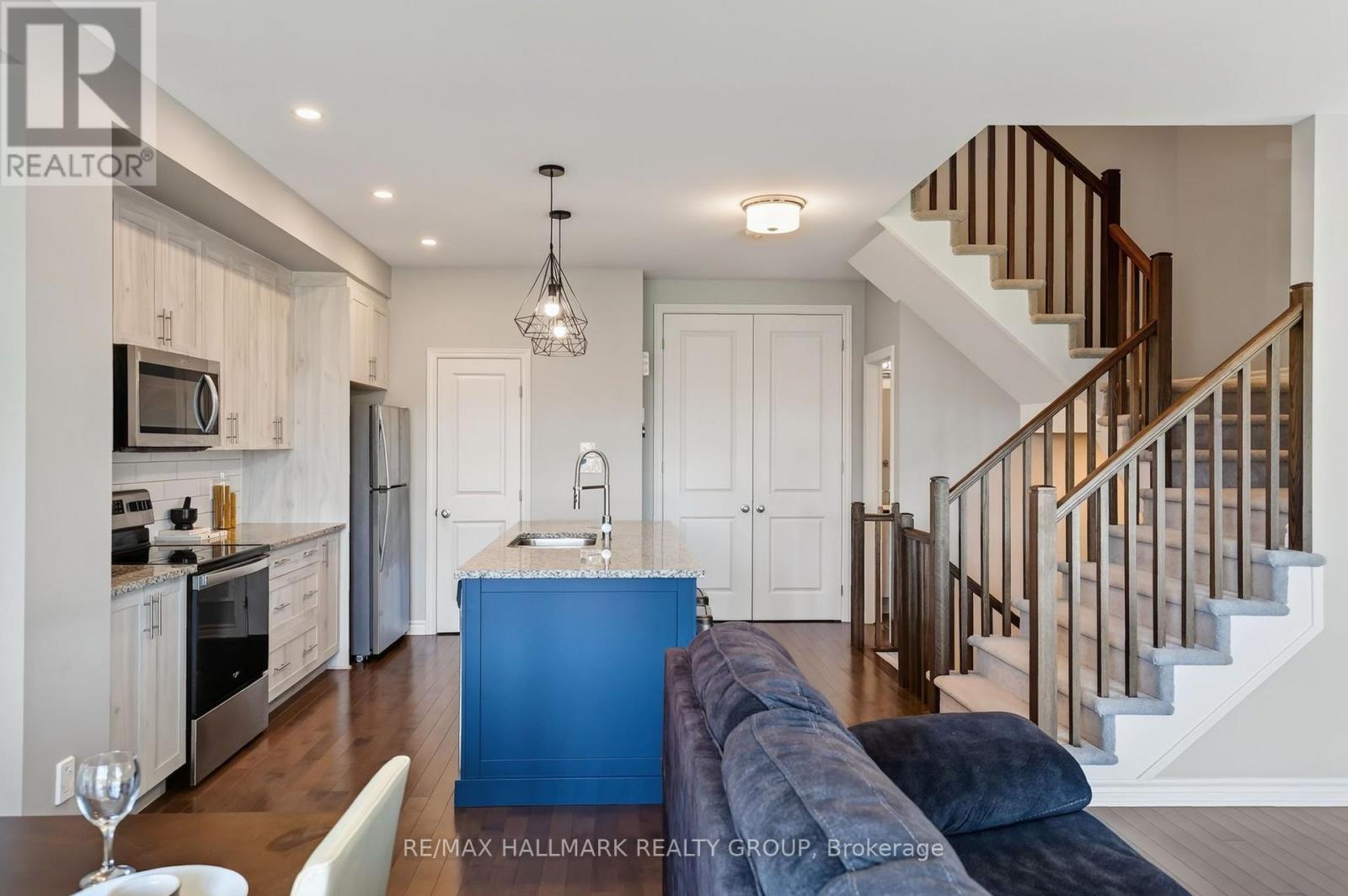 794 Cap Diamant Way Property Photo 20