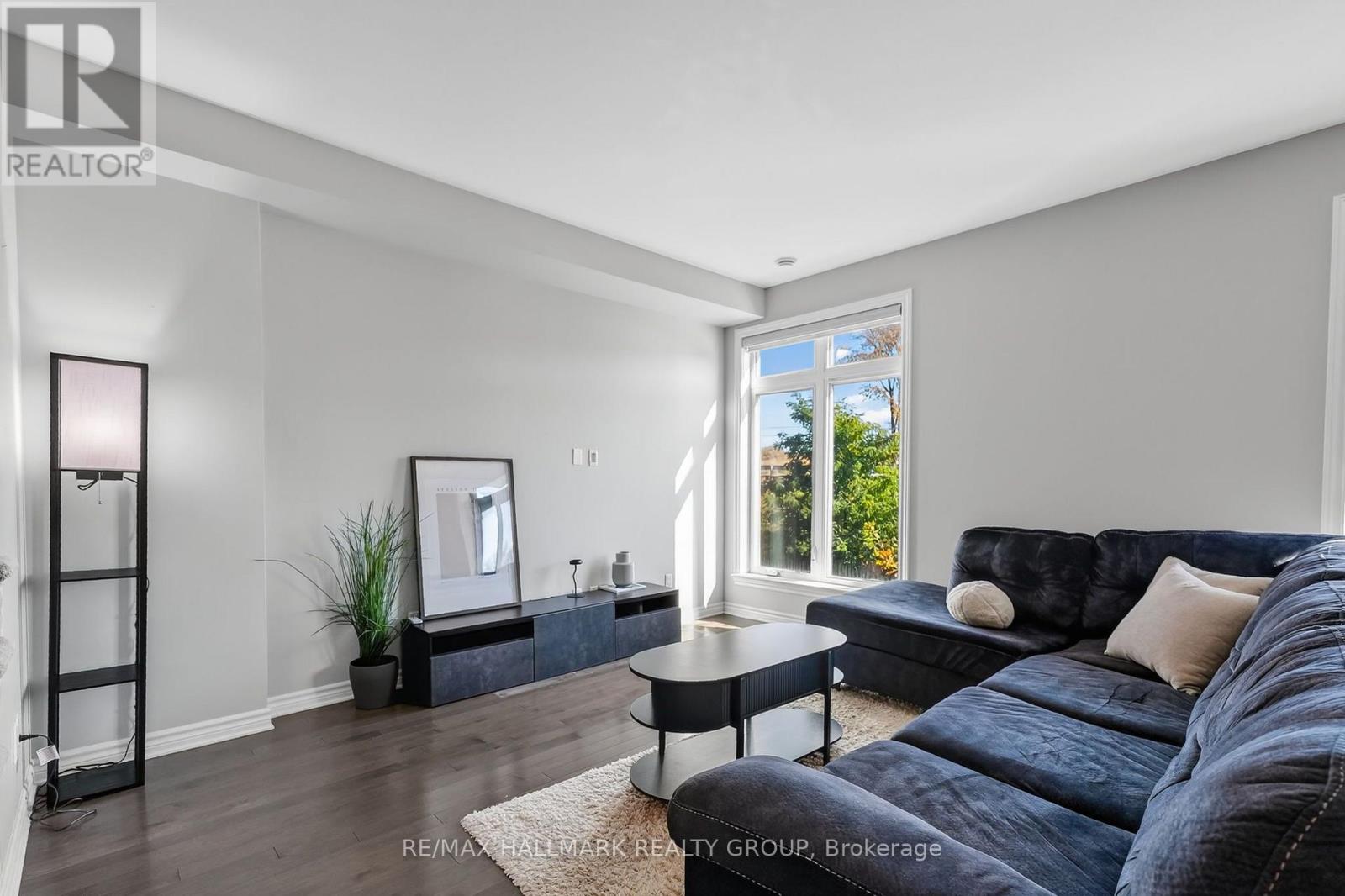 794 Cap Diamant Way Property Photo 21