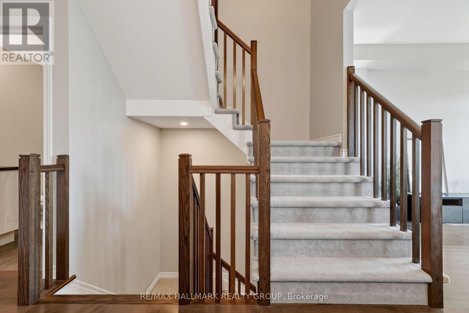 794 Cap Diamant Way Property Photo 27