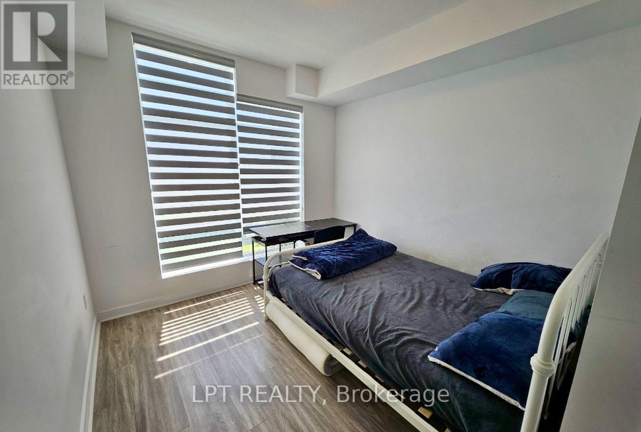 912 - 450 Dundas Street E Property Photo 11