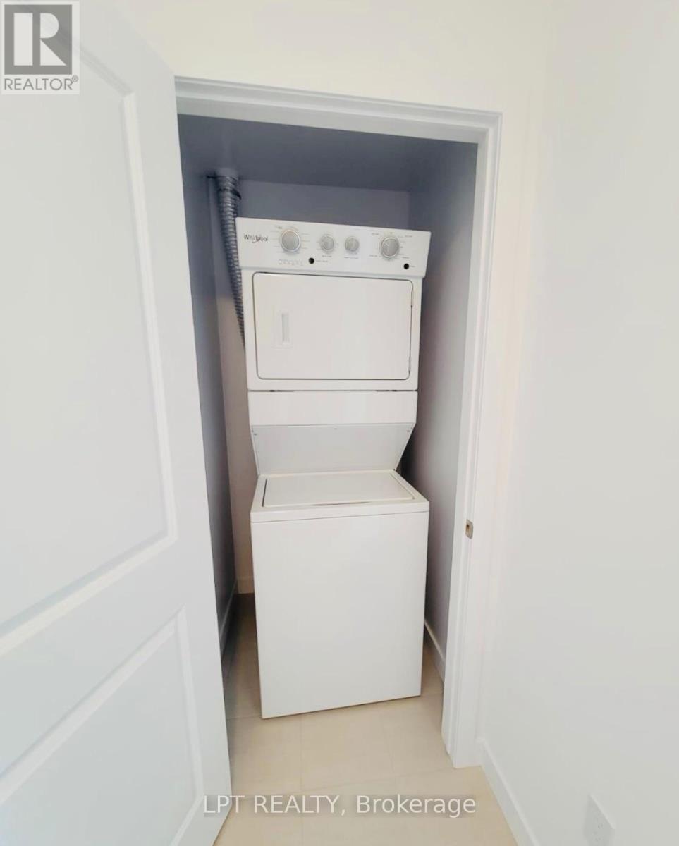 912 - 450 Dundas Street E Property Photo 14