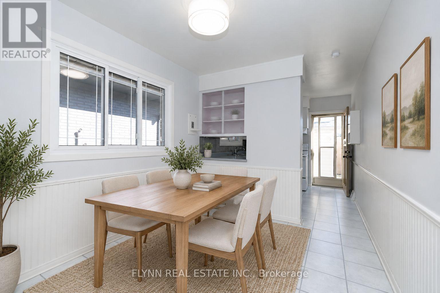 8968 Banting Avenue Property Photo 9