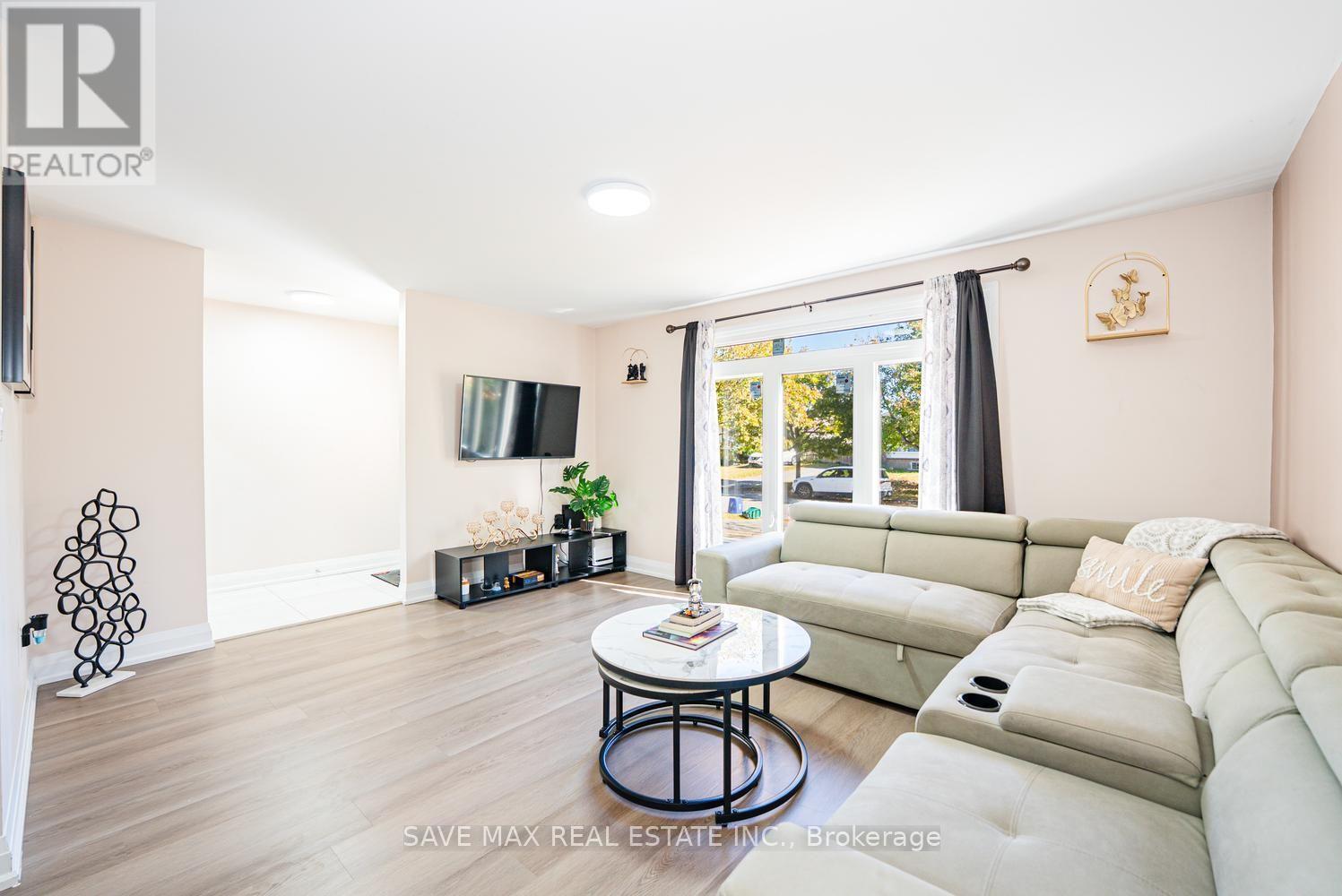 38 Manley Crescent Property Photo 11