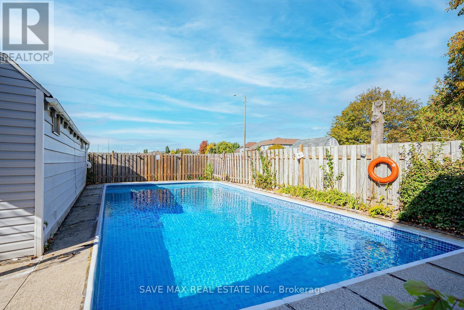 38 Manley Crescent Property Photo 43