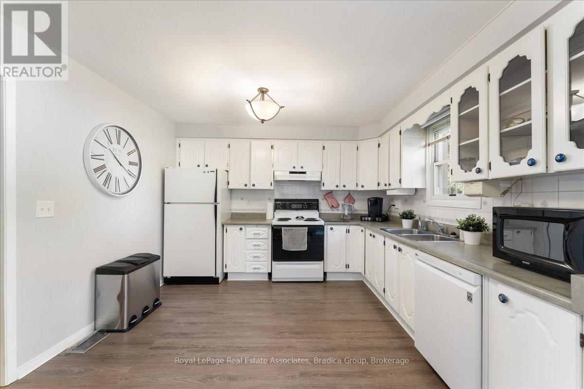 79 Case Street Property Photo 10