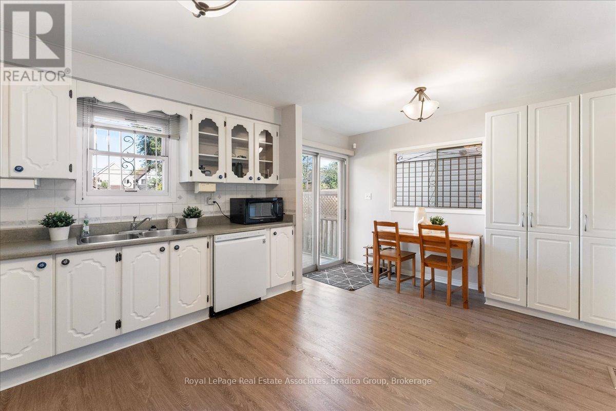 79 Case Street Property Photo 11