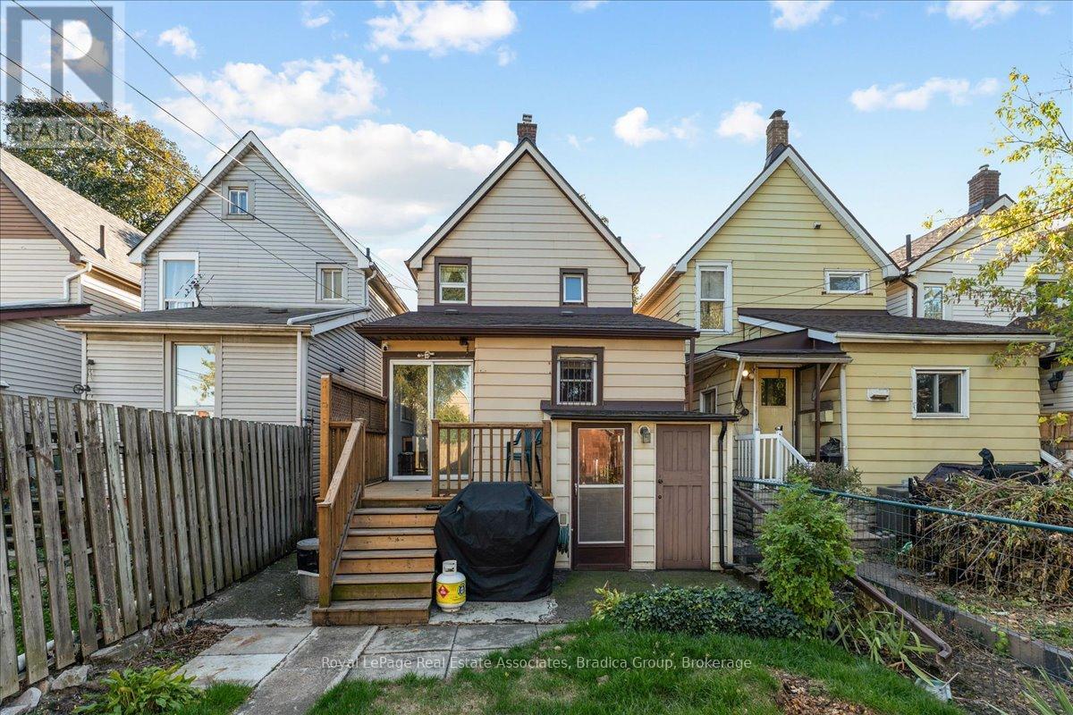79 Case Street Property Photo 19