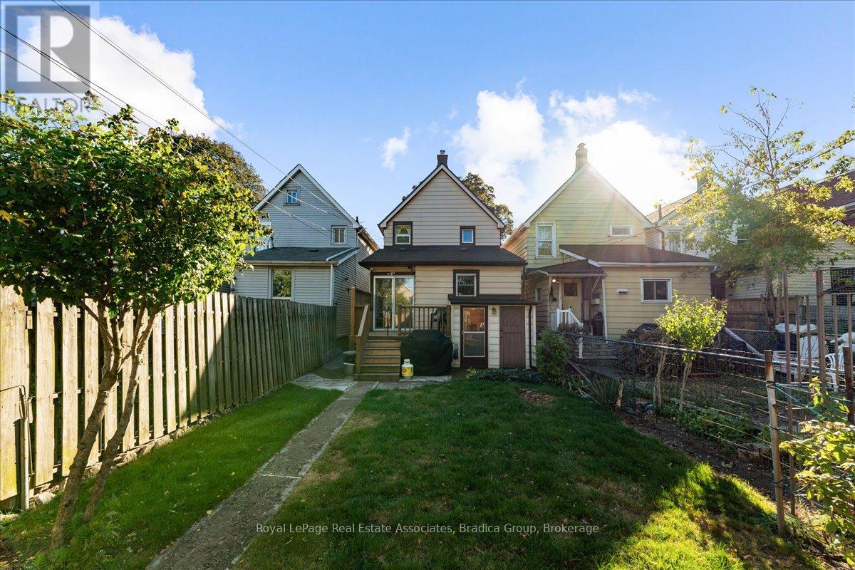 79 Case Street Property Photo 22