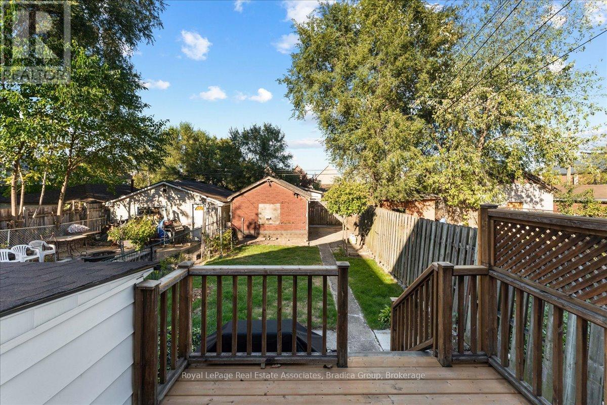 79 Case Street Property Photo 25