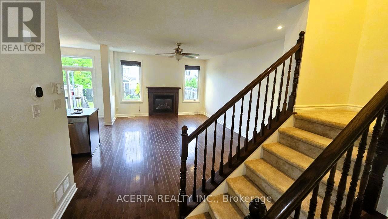 420 Abbeydale Circle Property Photo 3