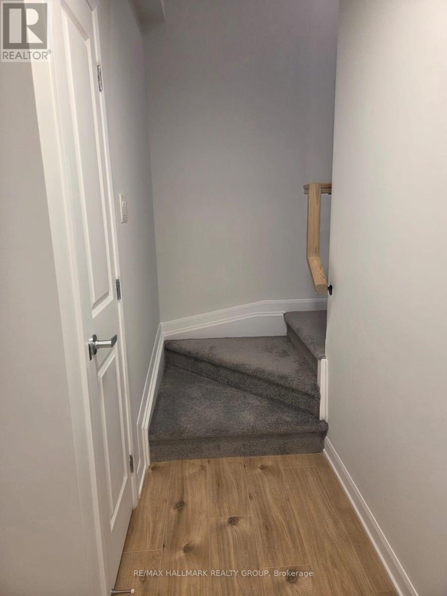24 - 201 Glenroy Gilbert Drive Property Photo 13