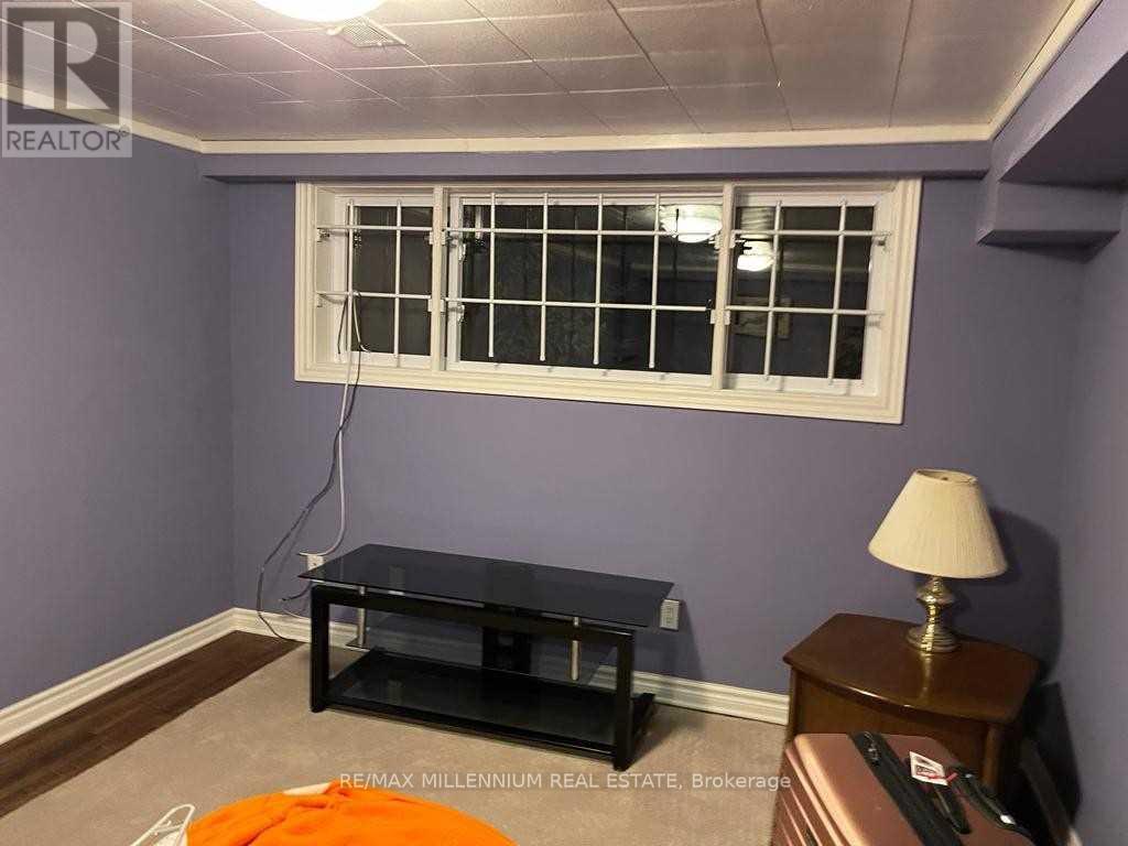 546 Evans Road Property Photo 10