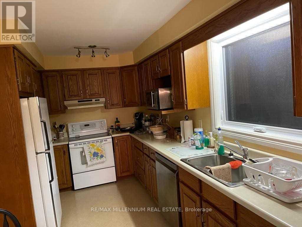 546 Evans Road Property Photo 13