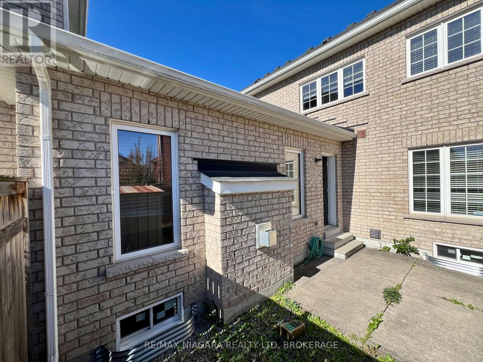 11 Keith Crescent Property Photo 17