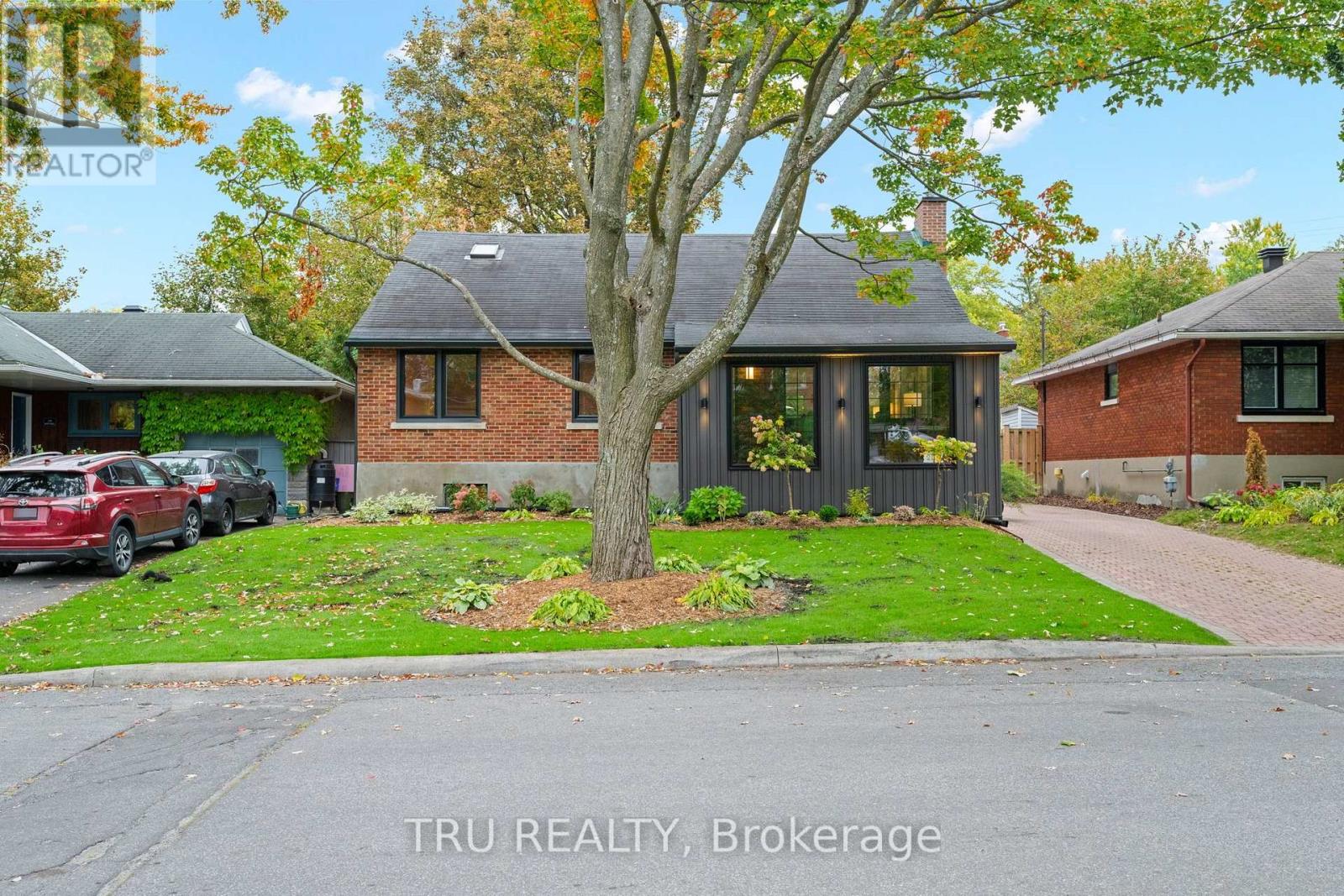 2110 Honeywell Avenue Property Photo 2