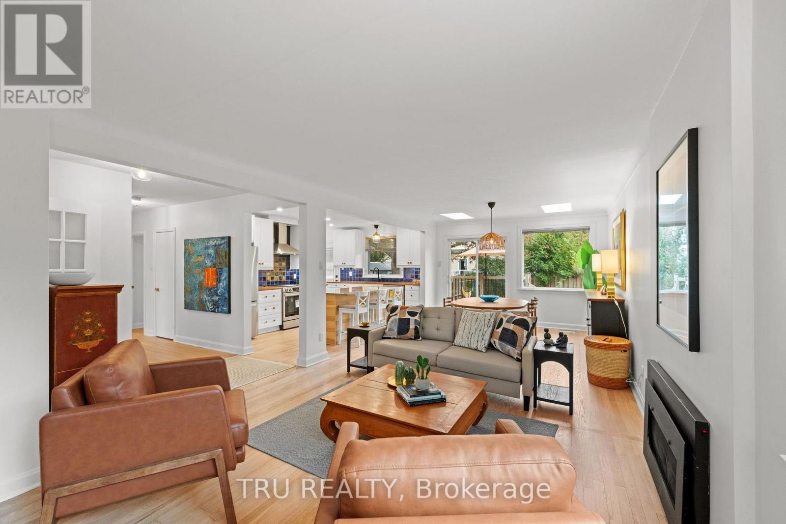 2110 Honeywell Avenue Property Photo 13