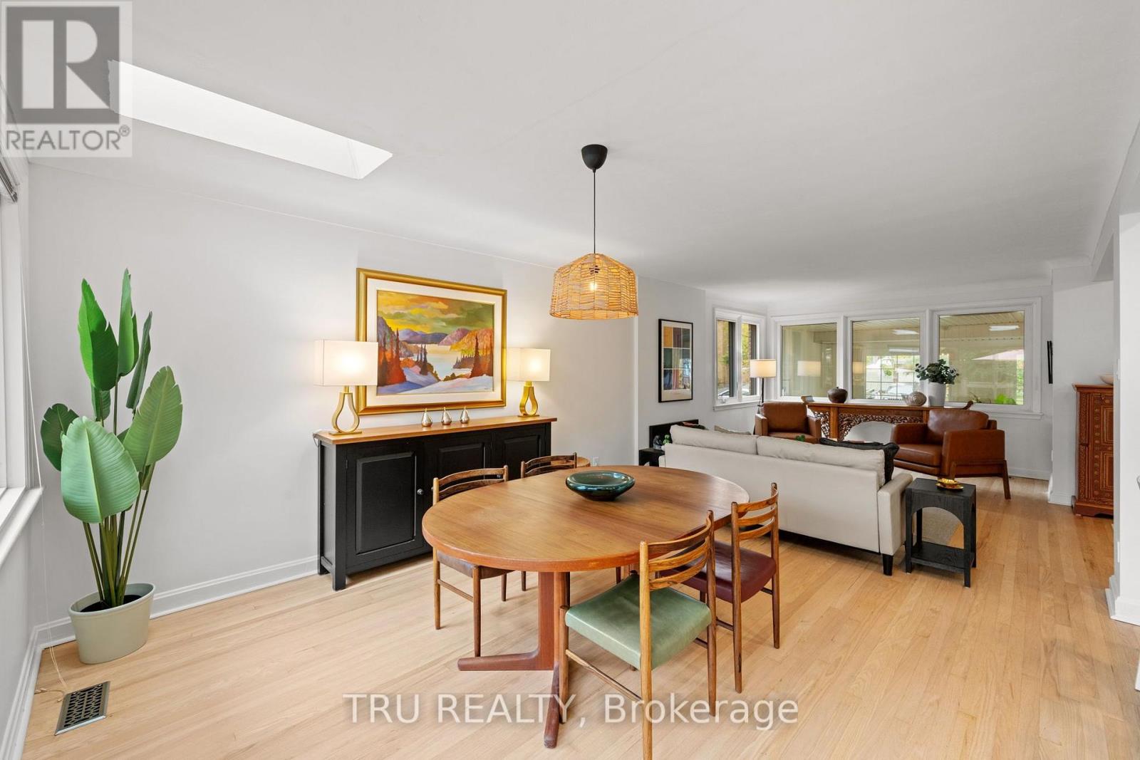 2110 Honeywell Avenue Property Photo 17