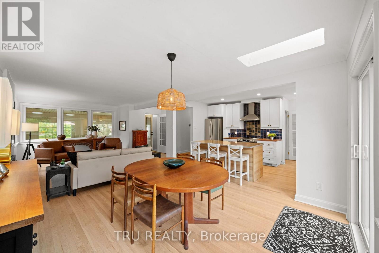 2110 Honeywell Avenue Property Photo 18