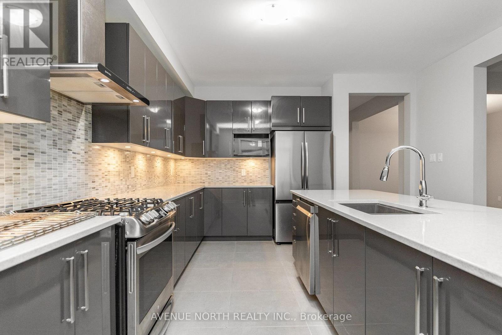 246 Aquarium Avenue Property Photo 12