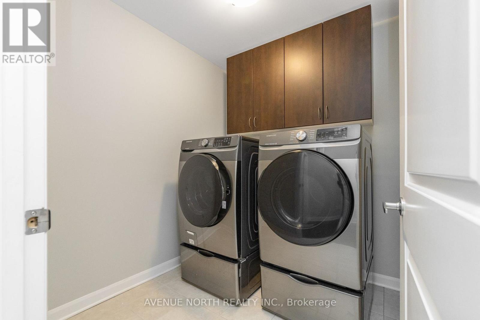 246 Aquarium Avenue Property Photo 27
