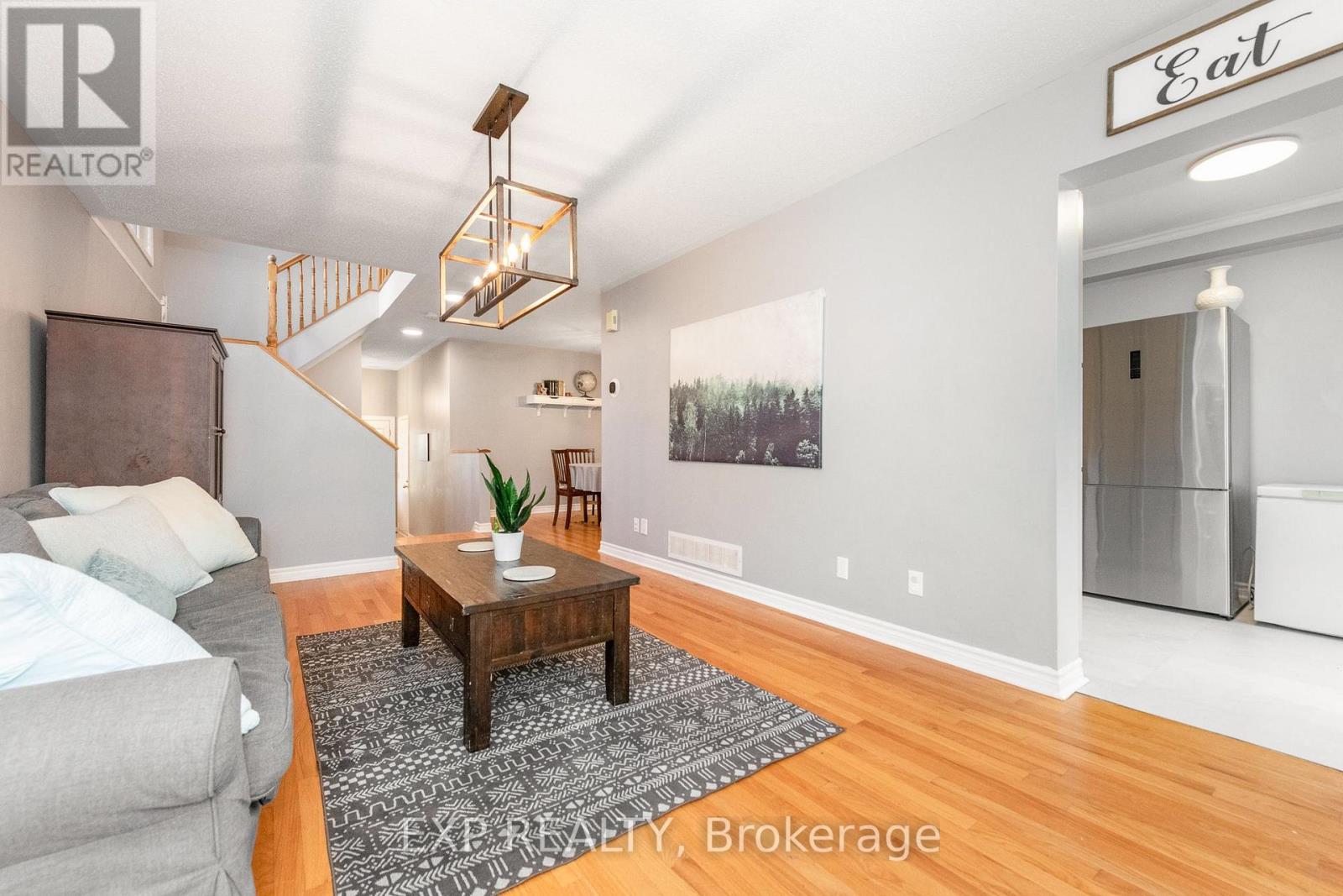 36 Meadowbreeze Drive Property Photo 15