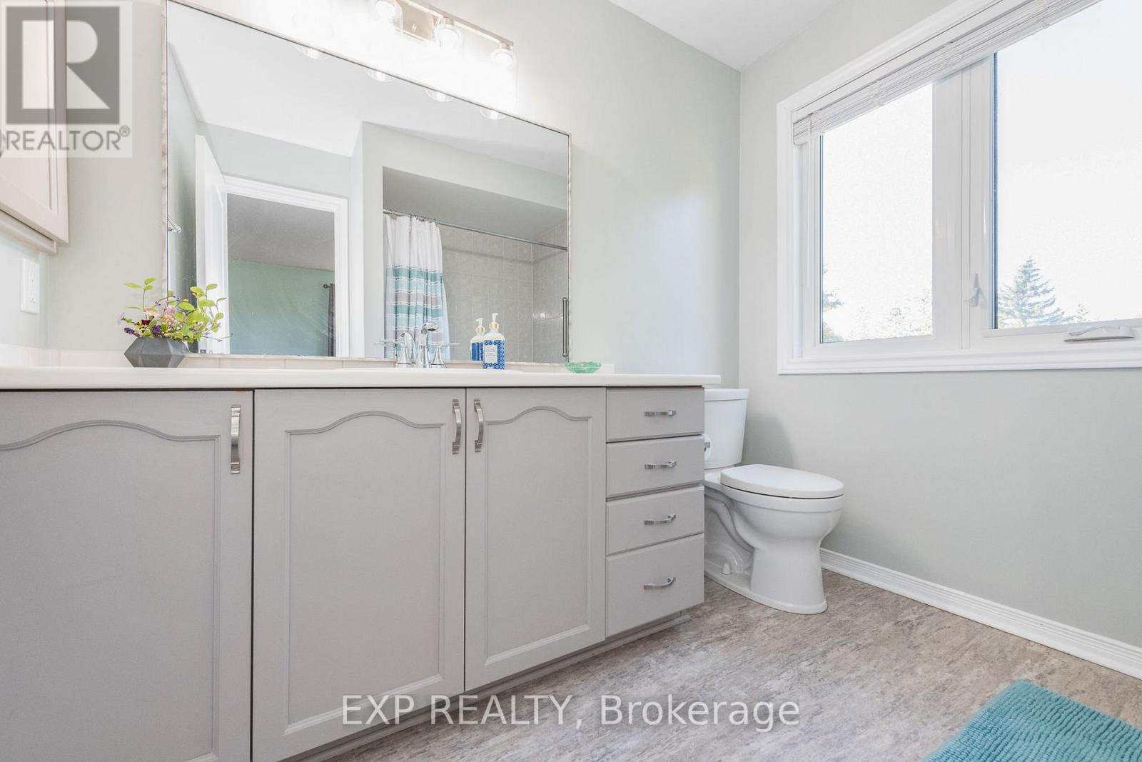 36 Meadowbreeze Drive Property Photo 26