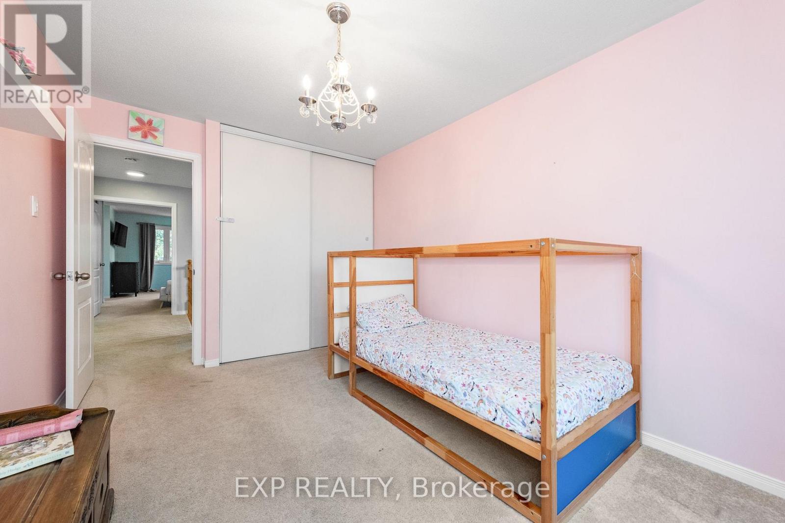 36 Meadowbreeze Drive Property Photo 31