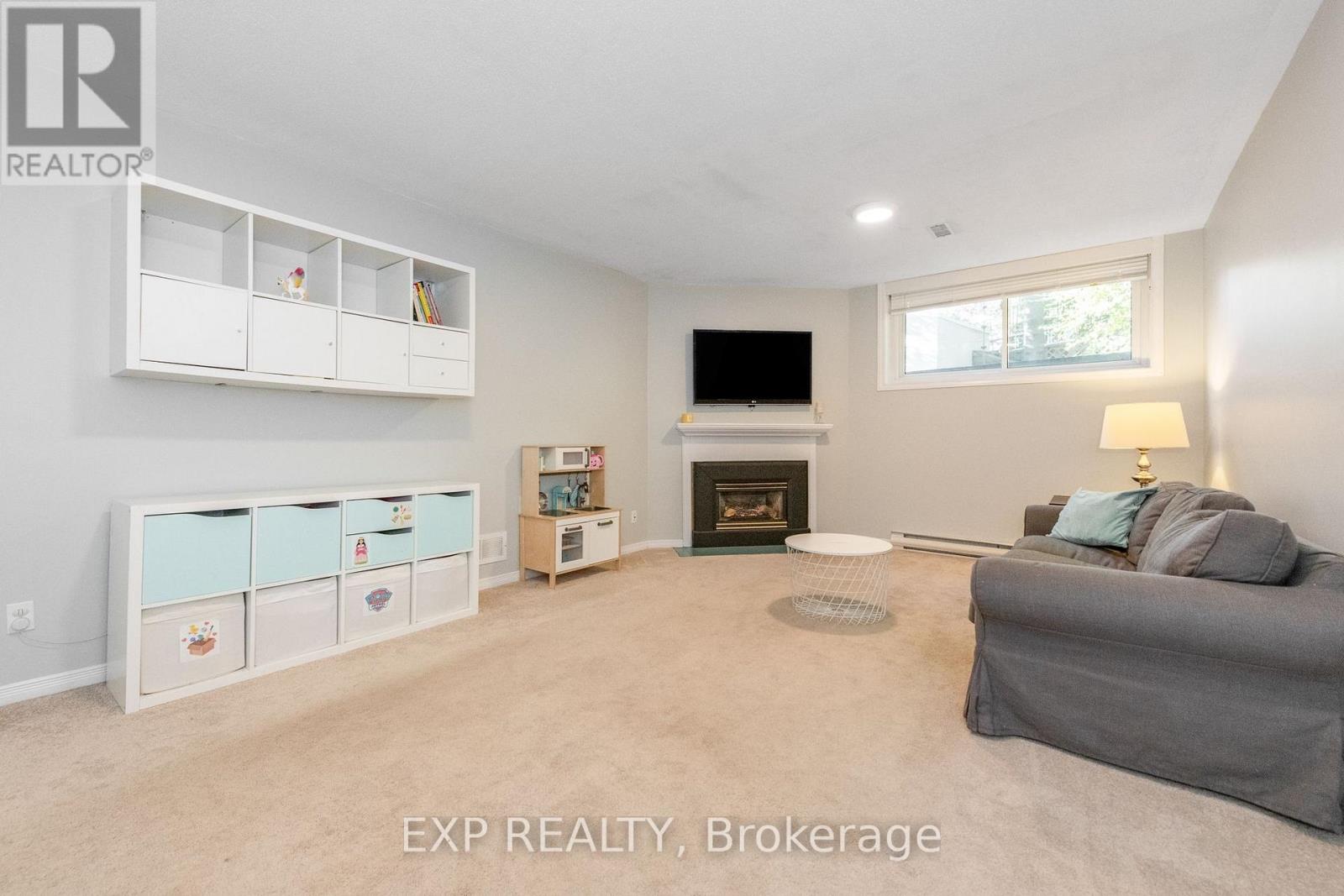 36 Meadowbreeze Drive Property Photo 34