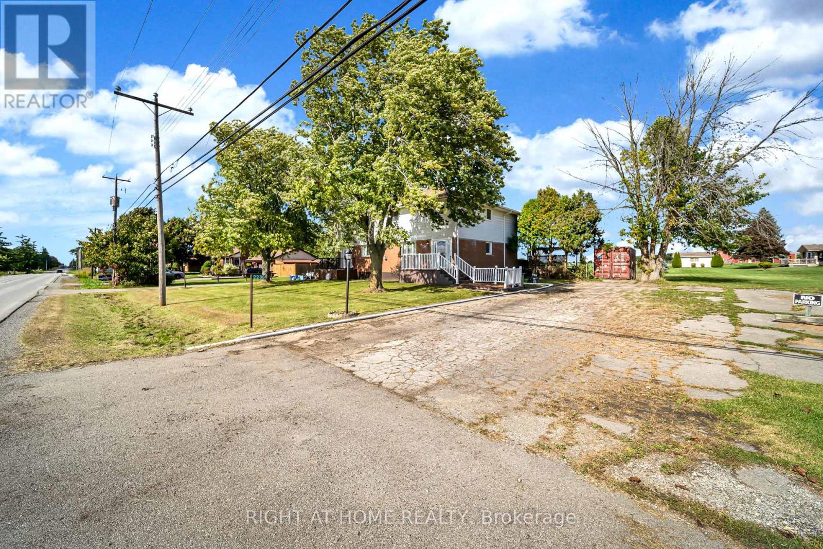 2288 Binbrook Road Property Photo 6