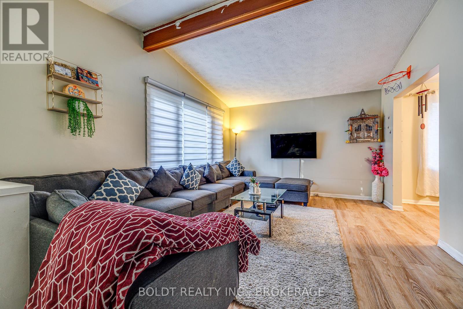 26 Leaside Drive Property Photo 5
