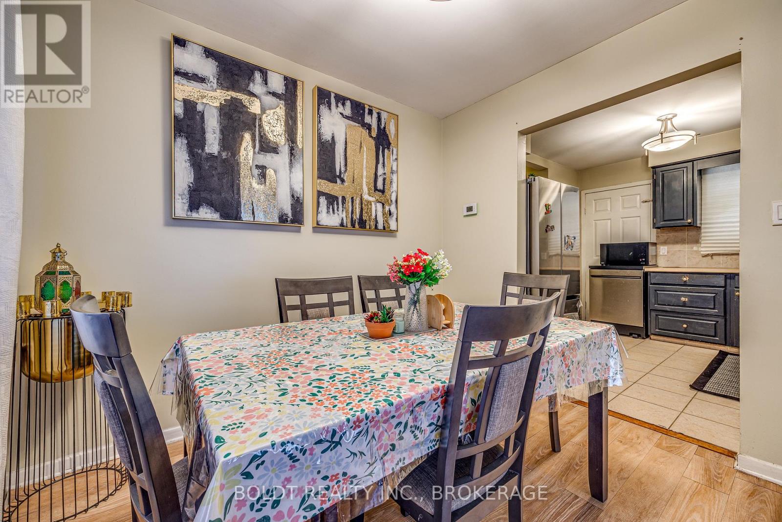 26 Leaside Drive Property Photo 7