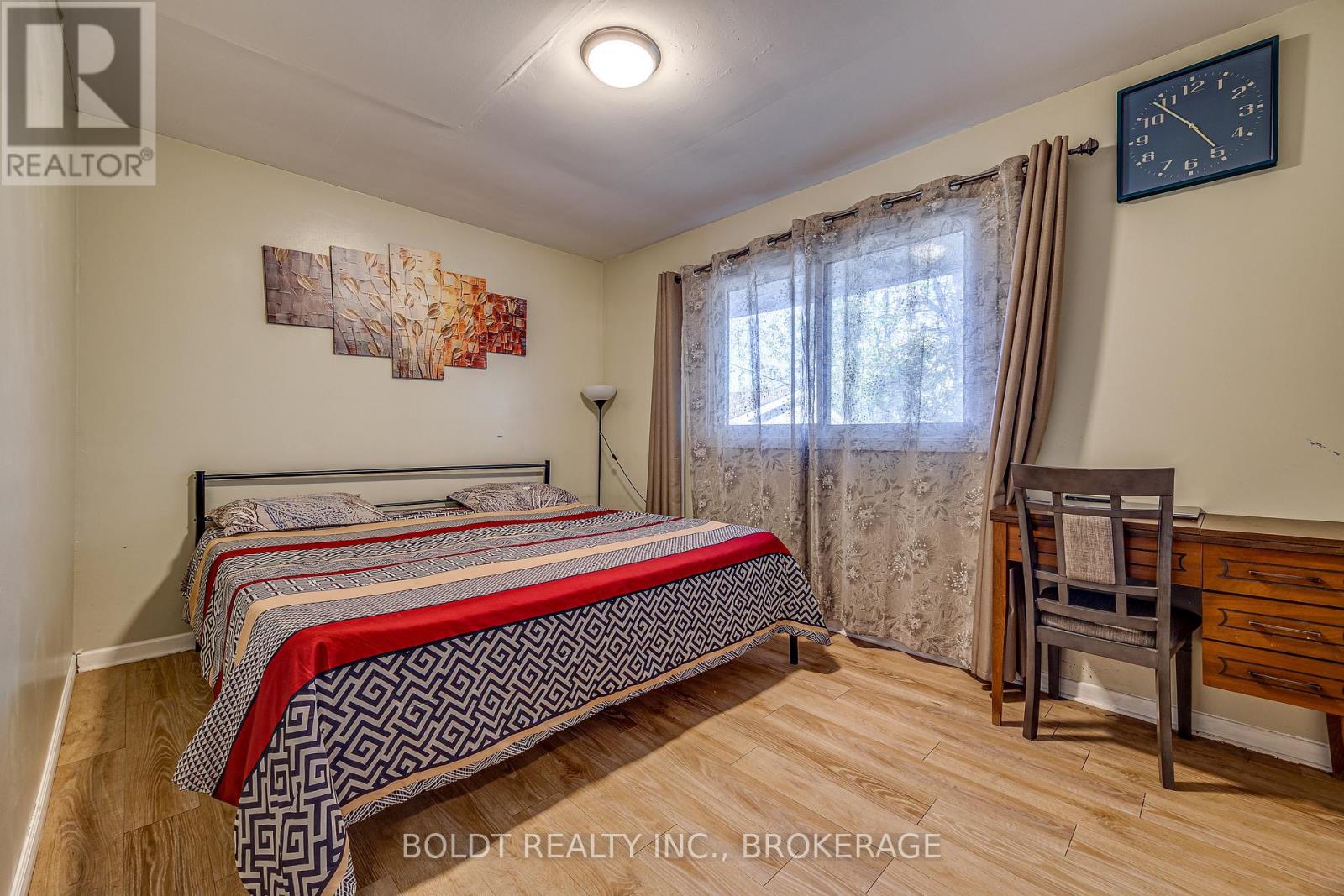26 Leaside Drive Property Photo 13