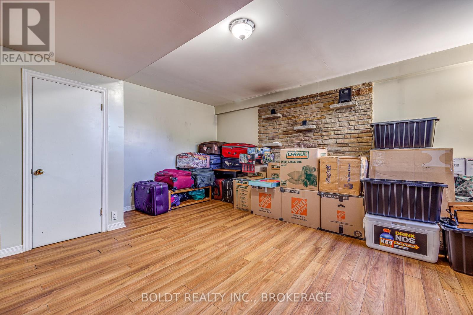 26 Leaside Drive Property Photo 20