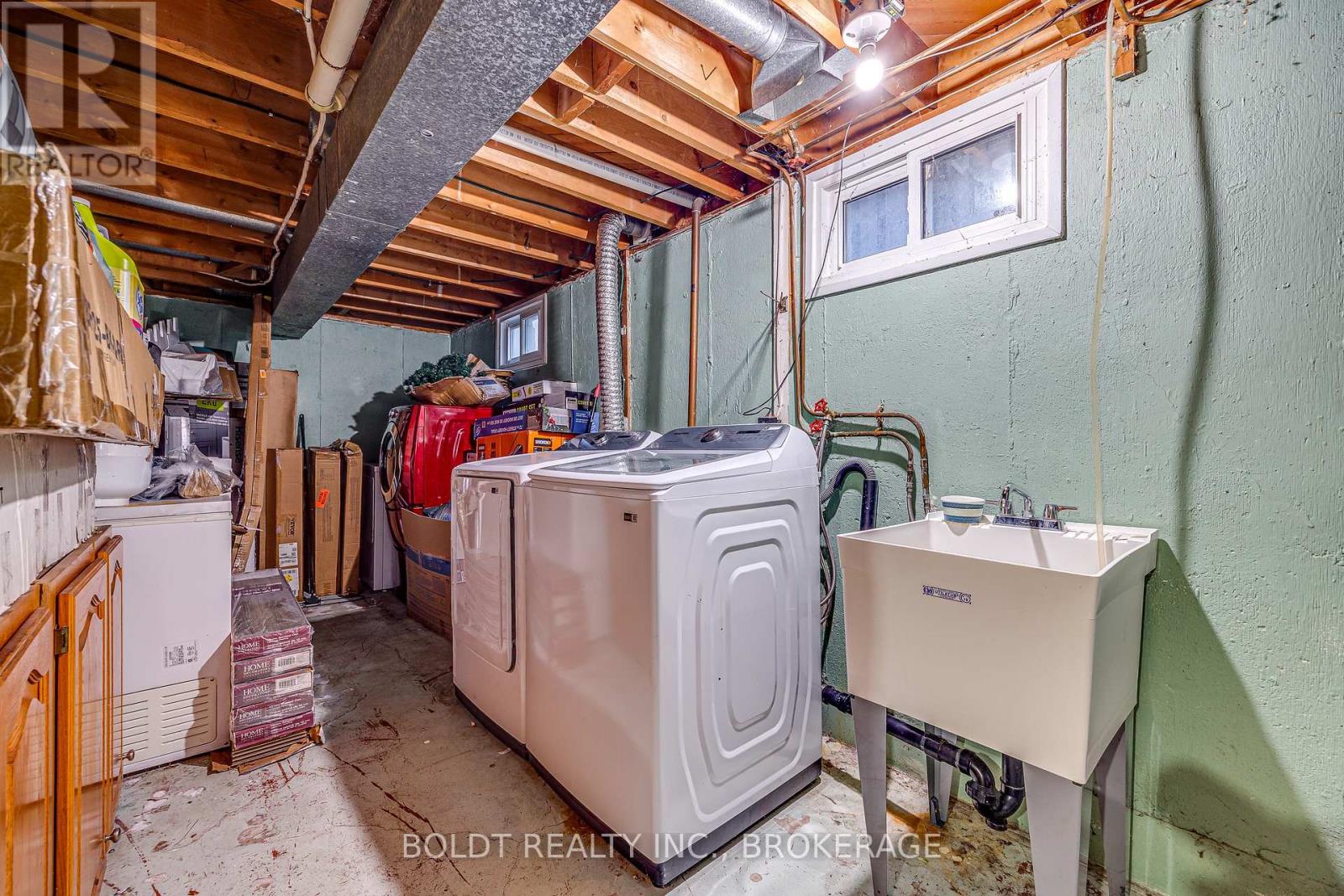 26 Leaside Drive Property Photo 24