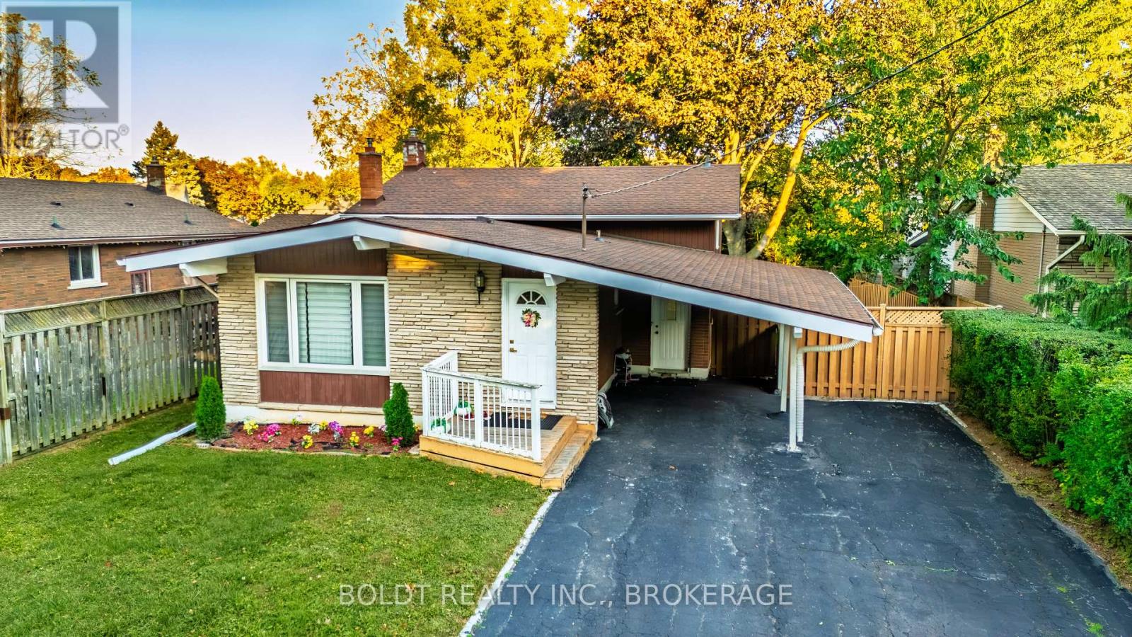 26 Leaside Drive Property Photo 29