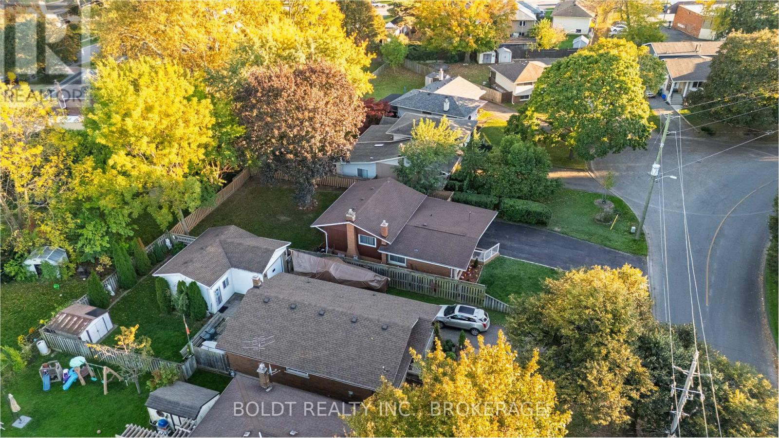 26 Leaside Drive Property Photo 31