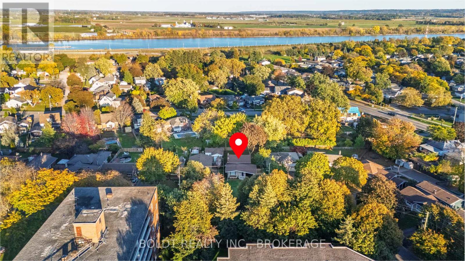 26 Leaside Drive Property Photo 32