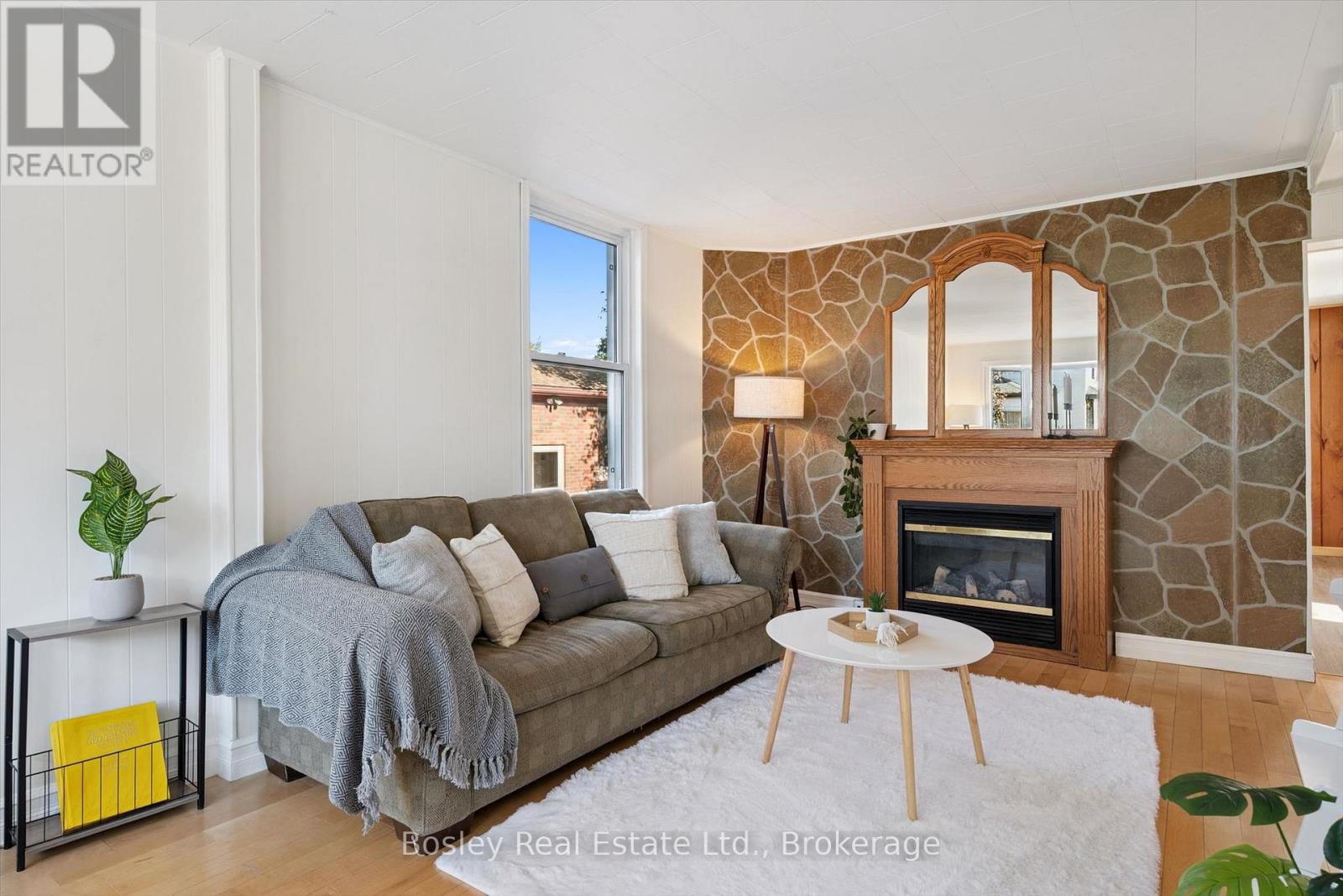 31 Jane Street Property Photo 4