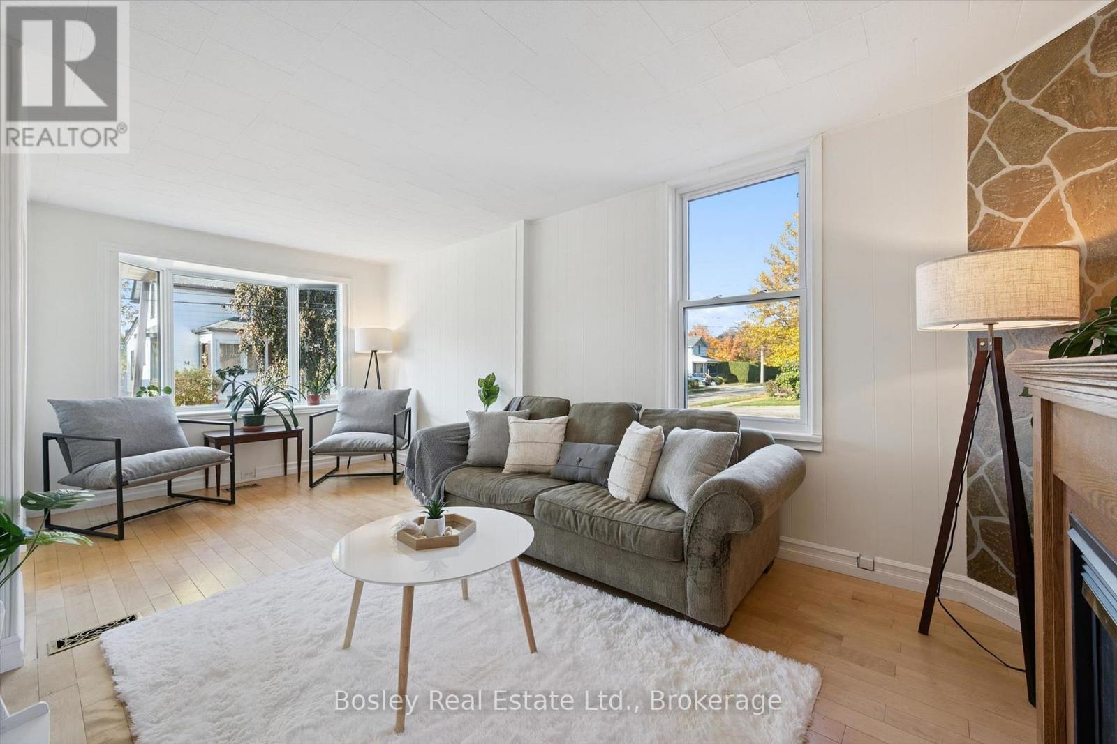 31 Jane Street Property Photo 5