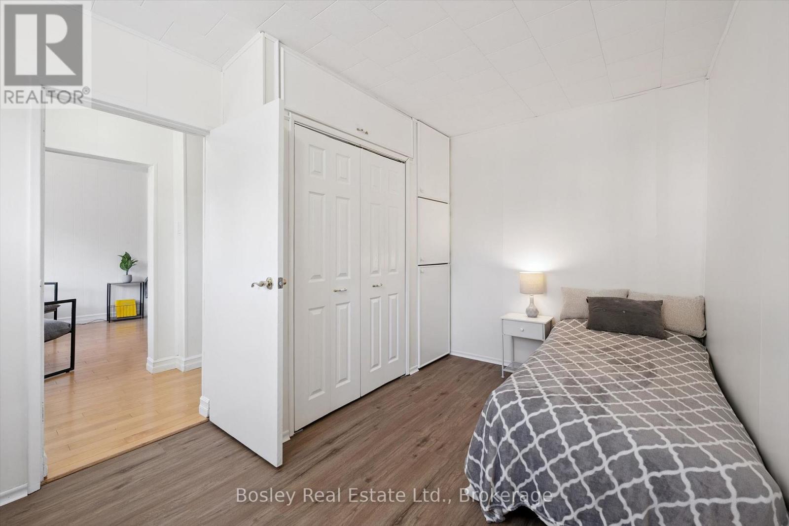 31 Jane Street Property Photo 13