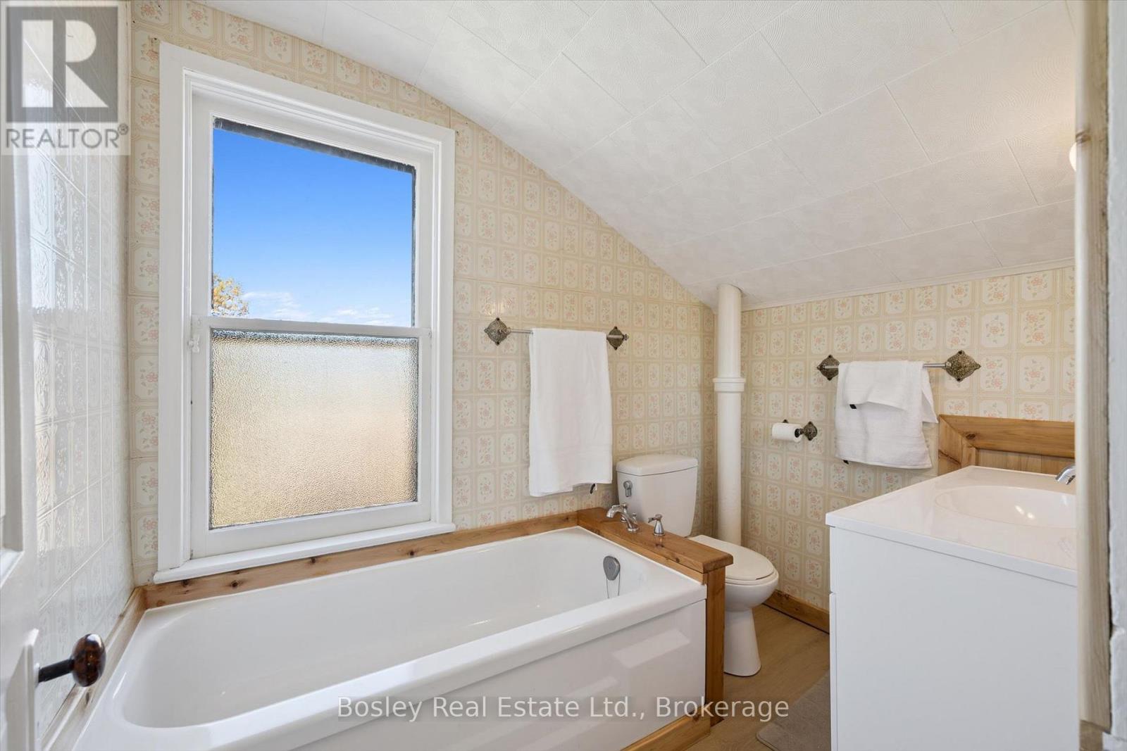 31 Jane Street Property Photo 19