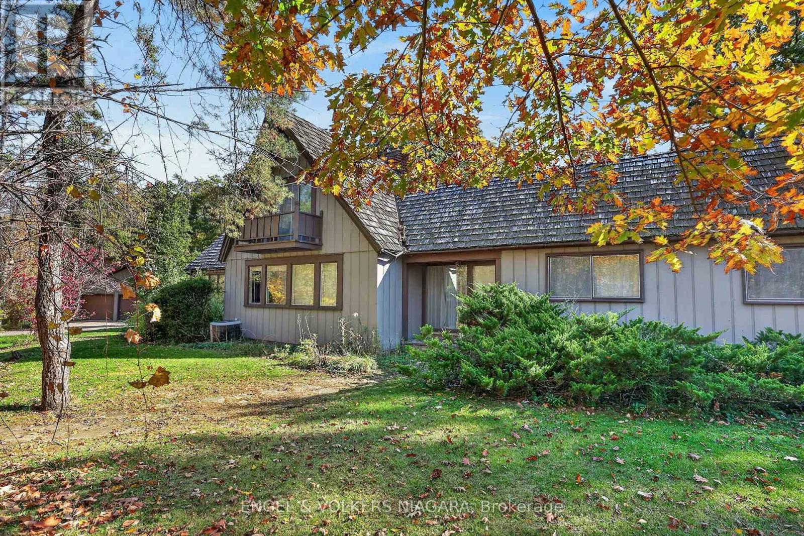 41 Park Road S Property Photo 7