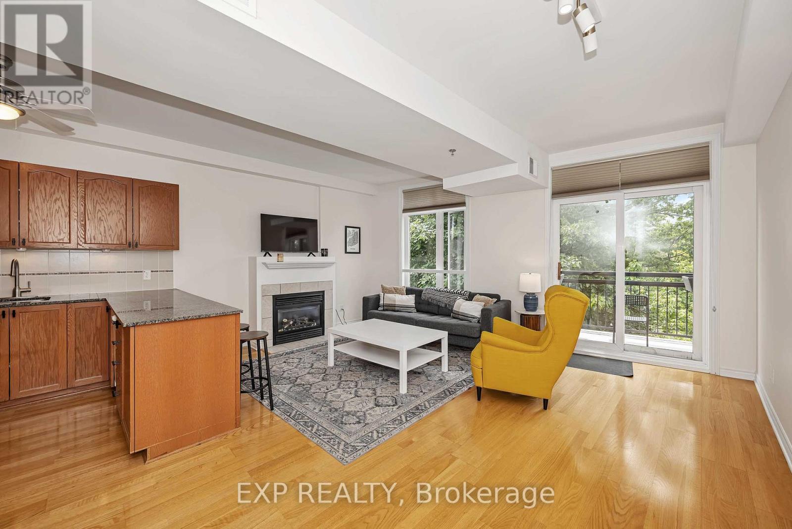 305 - 6 Grove Avenue Property Photo 19