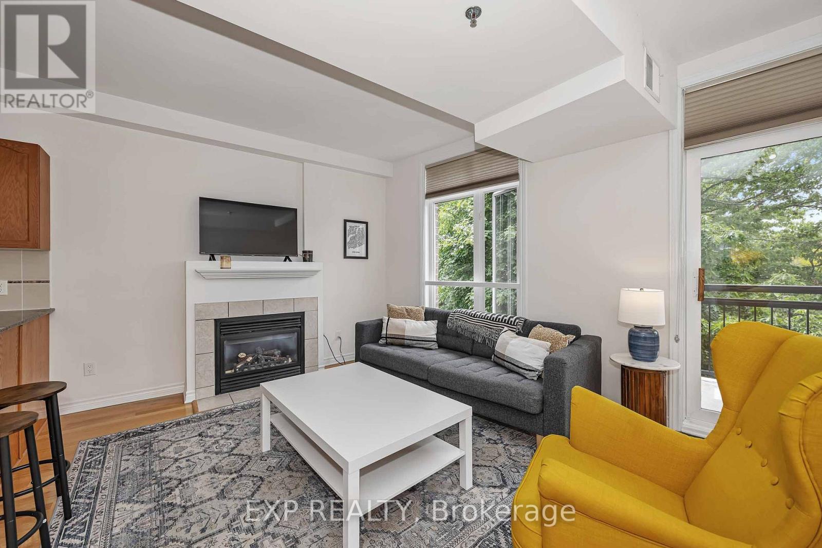 305 - 6 Grove Avenue Property Photo 20