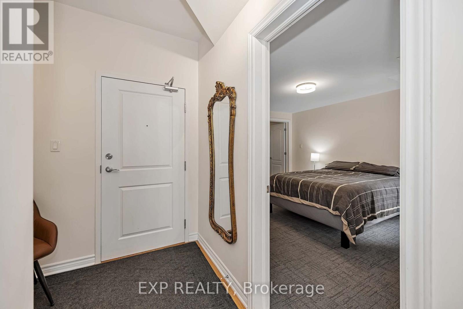 305 - 6 Grove Avenue Property Photo 28