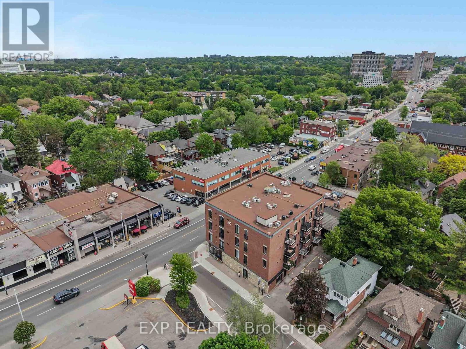 305 - 6 Grove Avenue Property Photo 41